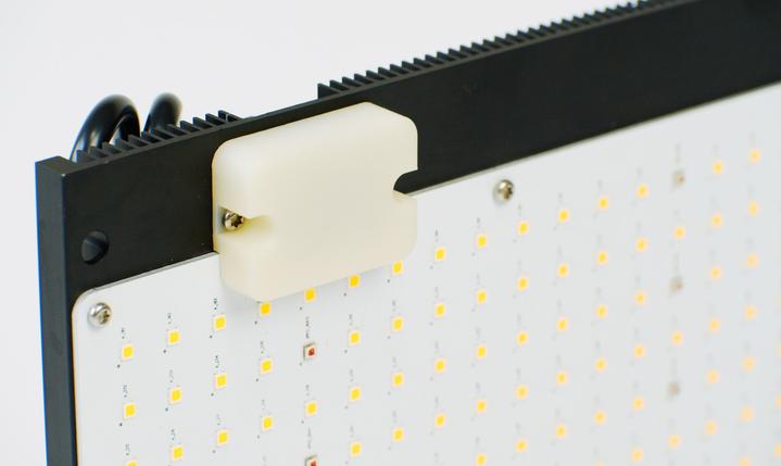 Atreum Lighting VELA 240W Full Spectrum Horticulture LED Grow Light